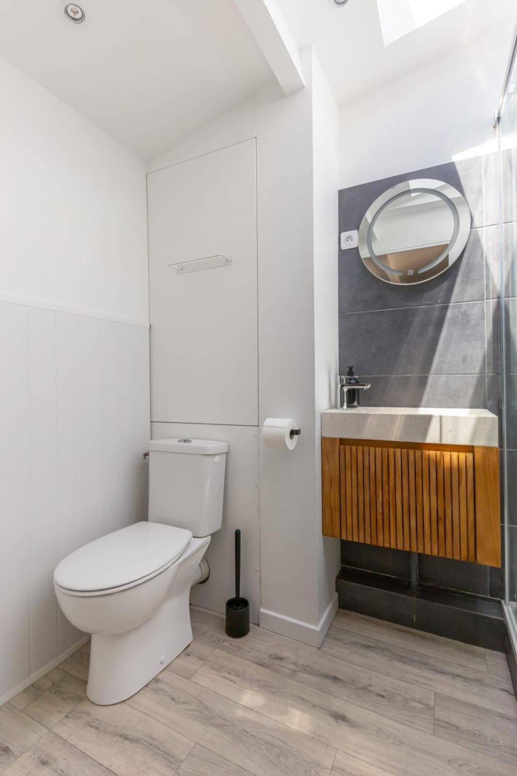 Apartment Cozy Near Rer B